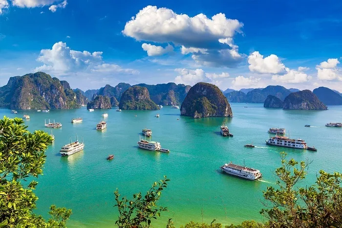 Tour Du Lịch Hà Nội - Bái Đính - Tràng An - Hạ Long - Yên Tử 4 Ngày 3 Đêm