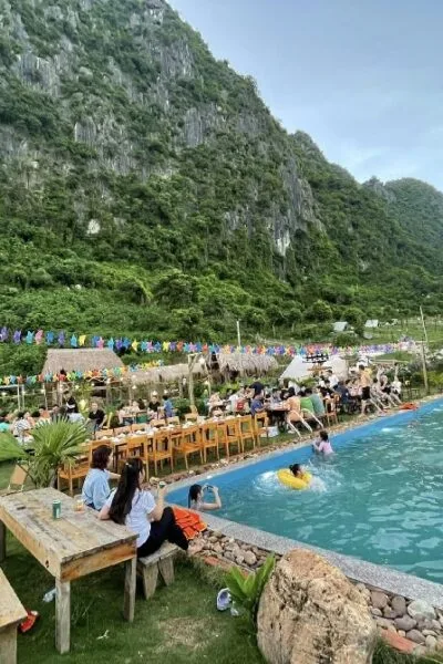 HS03 - CẨM PHẢ - MAN'S FARM ( Hoành Bồ) - CẨM PHẢ           Ăn T