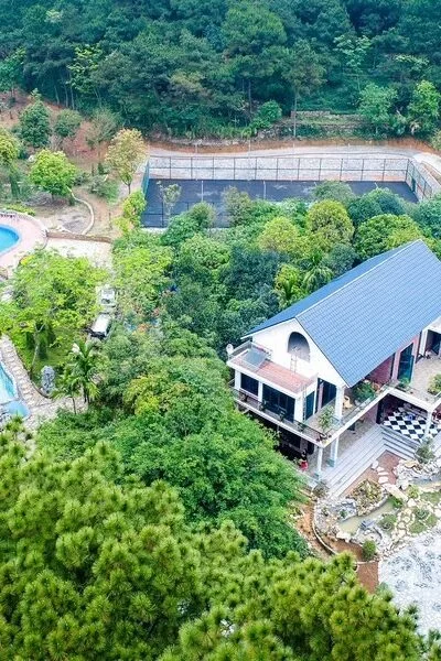HS21: Tour Cẩm Phả – Khu nghỉ dưỡng Rừng Thông Xanh – Trải nghiệm súng sơn – Văn Miếu – Hoàng Thành Thăng Long