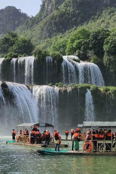 TN5: Tour Cẩm Phả – Cao Bằng – Thác Bản Giốc Thác Đức Thiên ( Trung Quốc ) – Làng Đá Khuổi Kỵ - Động Ngườm Ngao – Hang Pác Pó – Suối Lê Nin.