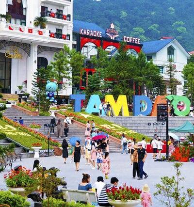 HS31: Cẩm Phả – Tam Đảo – Sunny Villa – Tiệc BBQ - Đại bảo tháp Mandala